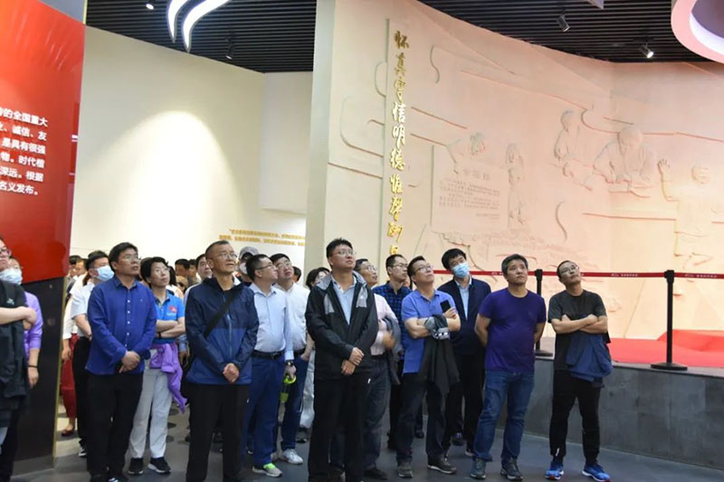 青科大化工学院.jpg